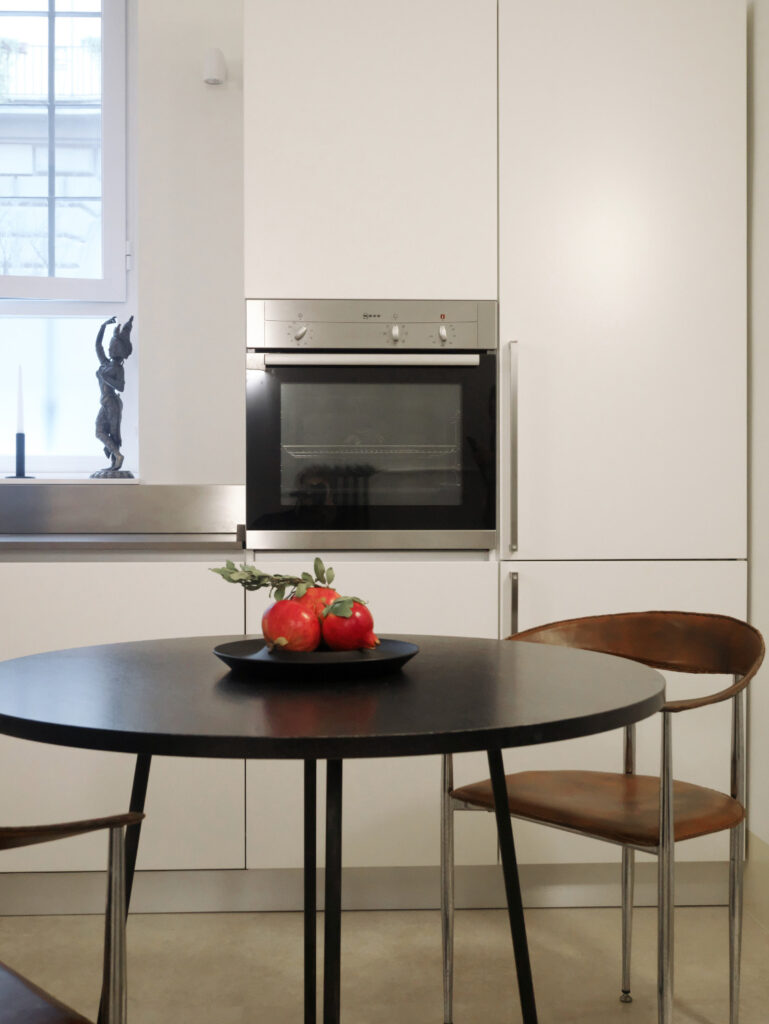 Prati - Progetto di ristrutturazione by Investico